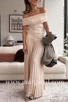 Off Shoulder Pleated Swing Maxi Dress